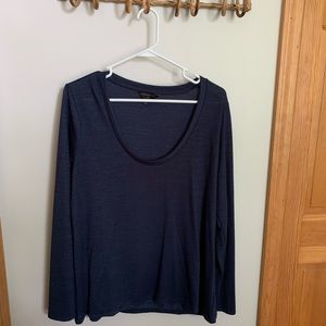 Light weight women’s JCrew sweater, size XL